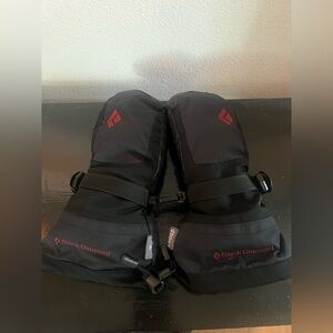 **NEW** BLACK DIAMOND ABSOLUTE MITTENS, Black and Burgandy, PERTEX SHIELD